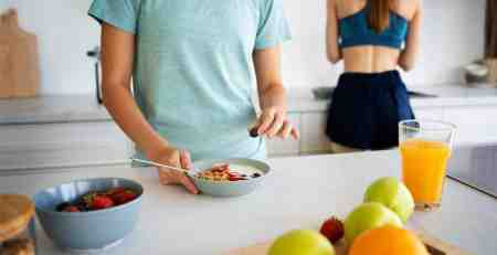 qué comer antes de entrenar por la tarde